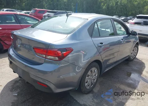 2020 Kia Rio S z USA, uszkodzony, nr VIN 3KPA24AD7LE268272